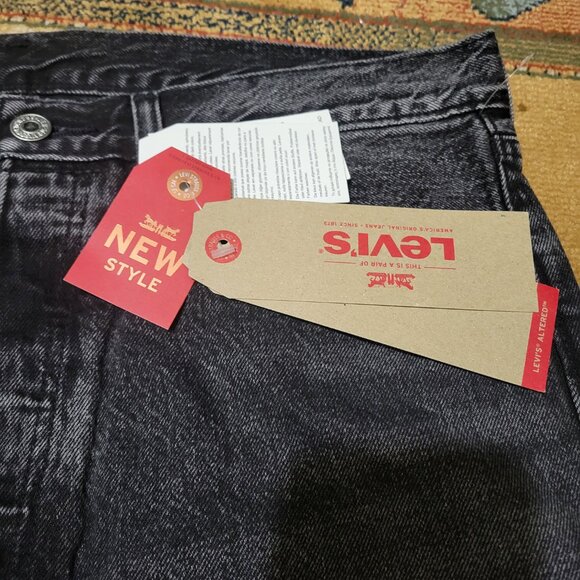 Levi's® Men's Drop Crop Pieced Tapered Jeans Black (Acid Wash) 36073 0001 Size 3 - Picture 5 of 10